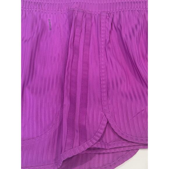 Adidas Women’s Small Pacer Rib Shorts High Rise Athletic Bottoms Training NEW - Picture 11 of 11